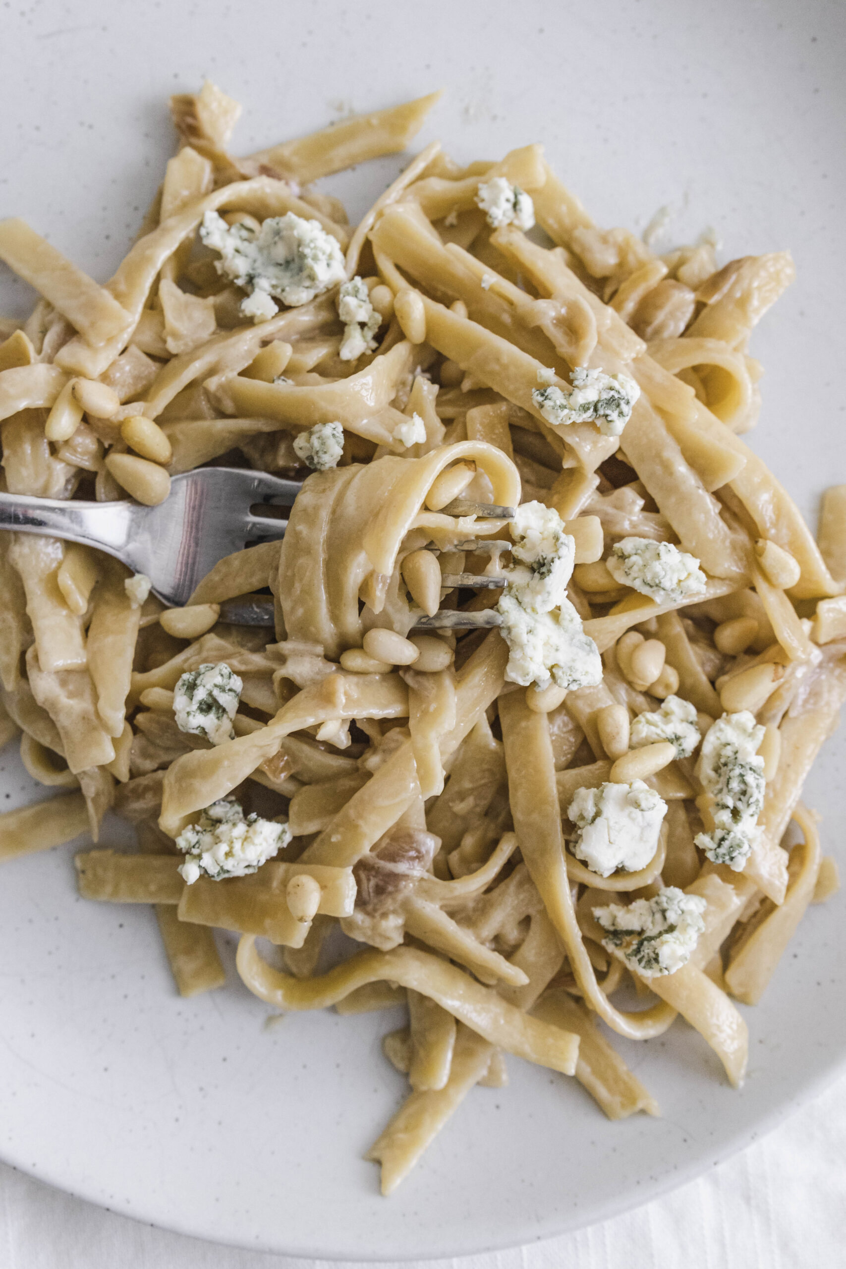 Easy Blue Cheese Pasta Sauce - MAY EIGHTY FIVE