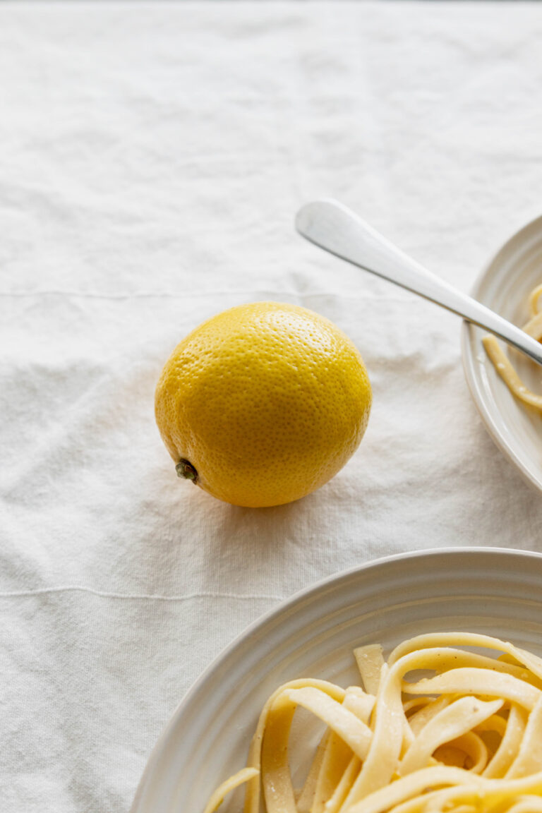 Easy Lemon and Garlic Pasta Without Cream MAY EIGHTY FIVE