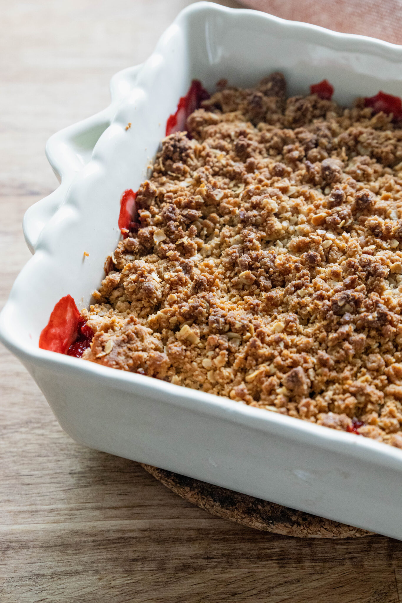 Best Strawberry Crumble Recipe (Easy to Make) - MAY EIGHTY FIVE