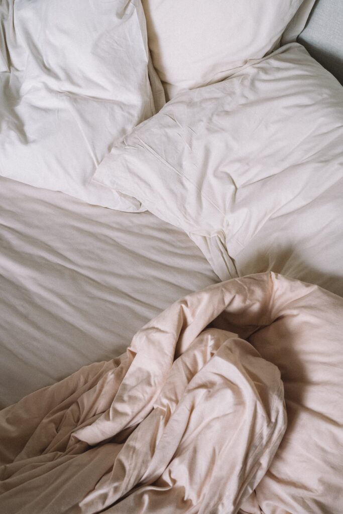 what-s-the-difference-duvet-vs-comforter-the-modern-guide-to