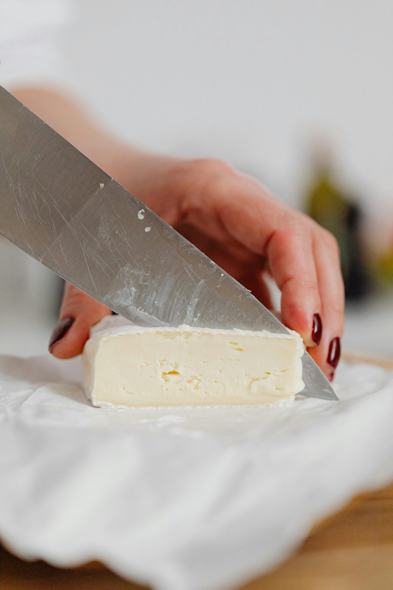 How To Eat Brie Cheese Expert Guide on Ways to Serve MAY EIGHTY FIVE